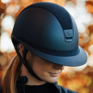 Miss Shield Samshield Limited Edition Helmet